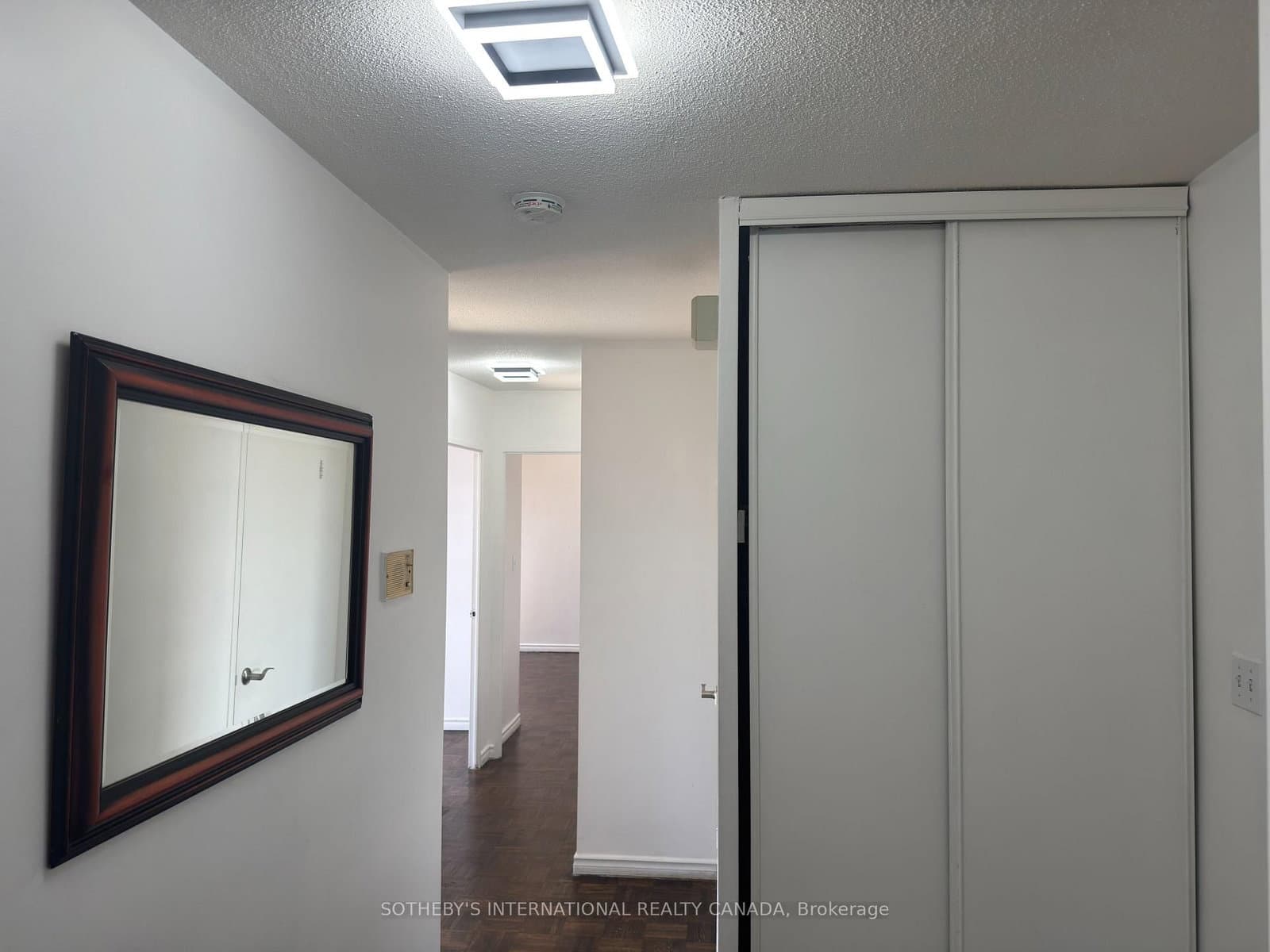 60 Pavane Link Way, Unit 706 thumbnail 7