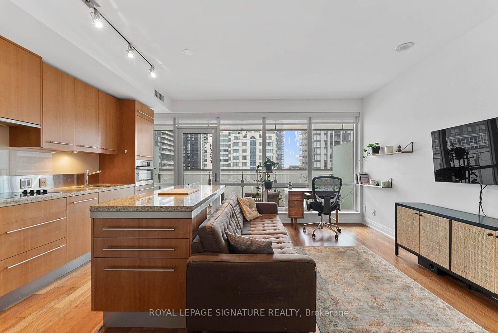 80 John Street, Unit 1505