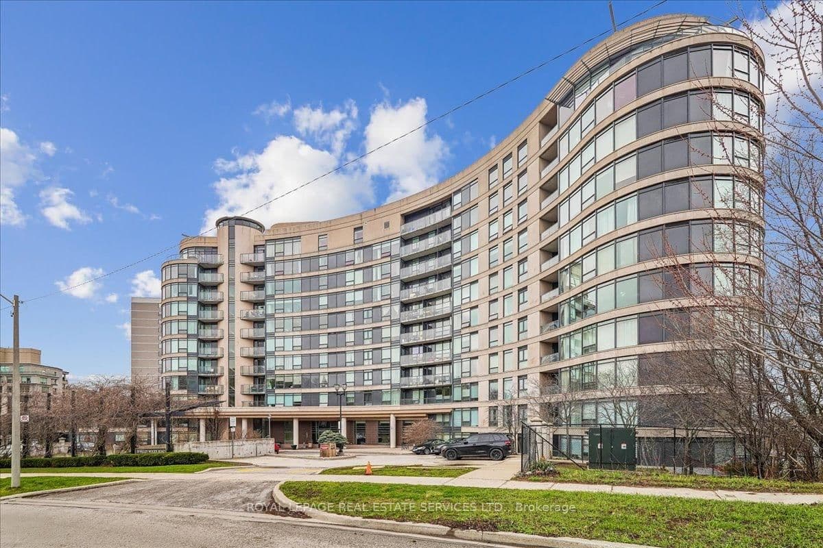 #908 - 18 Valley Woods Road