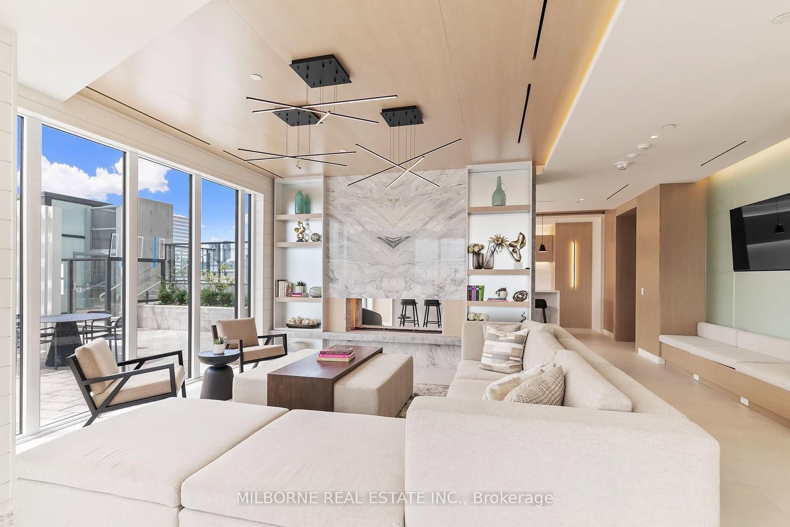 5 Defries Street, Unit 421 thumbnail 18