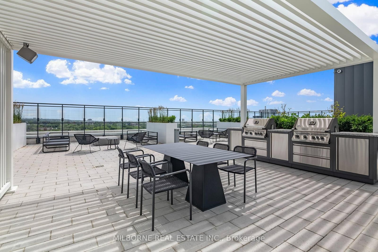 5 Defries Street, Unit 421 thumbnail 24
