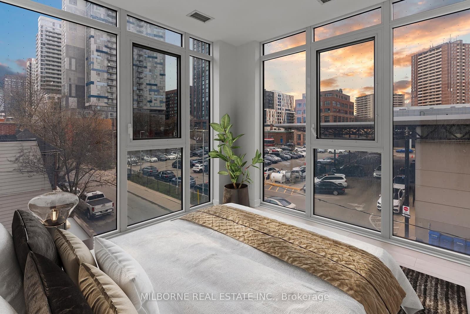 5 Defries Street, Unit 421 thumbnail 5