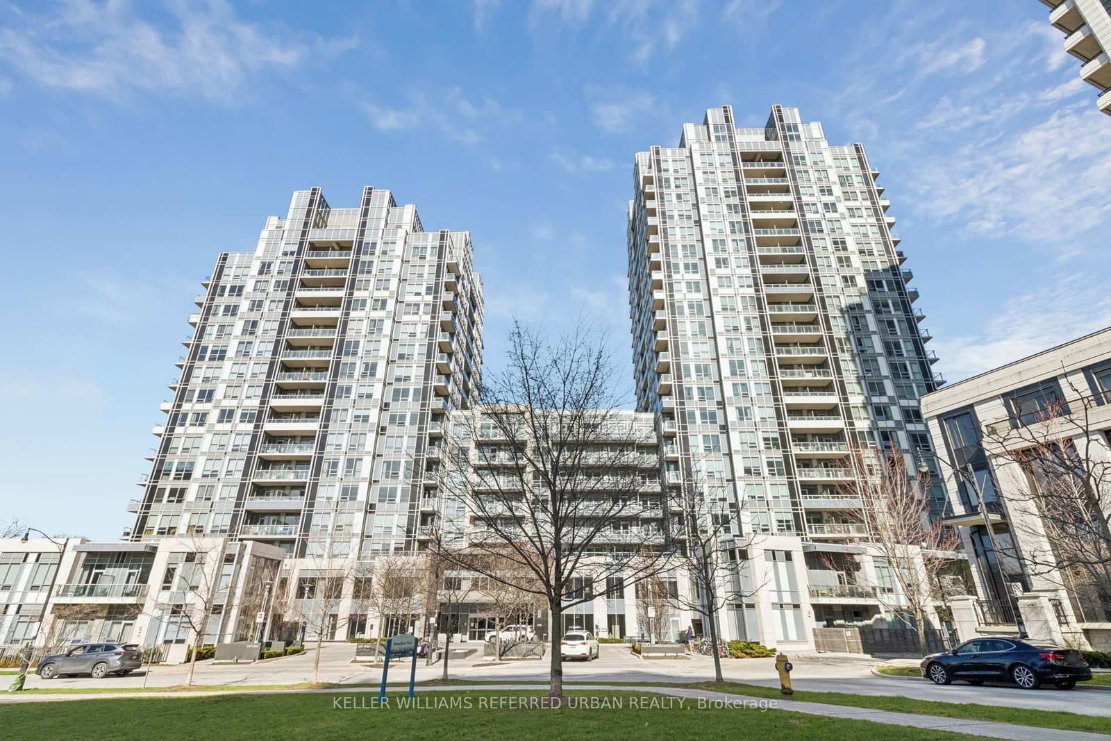 #636 - 120 Harrison Garden Boulevard