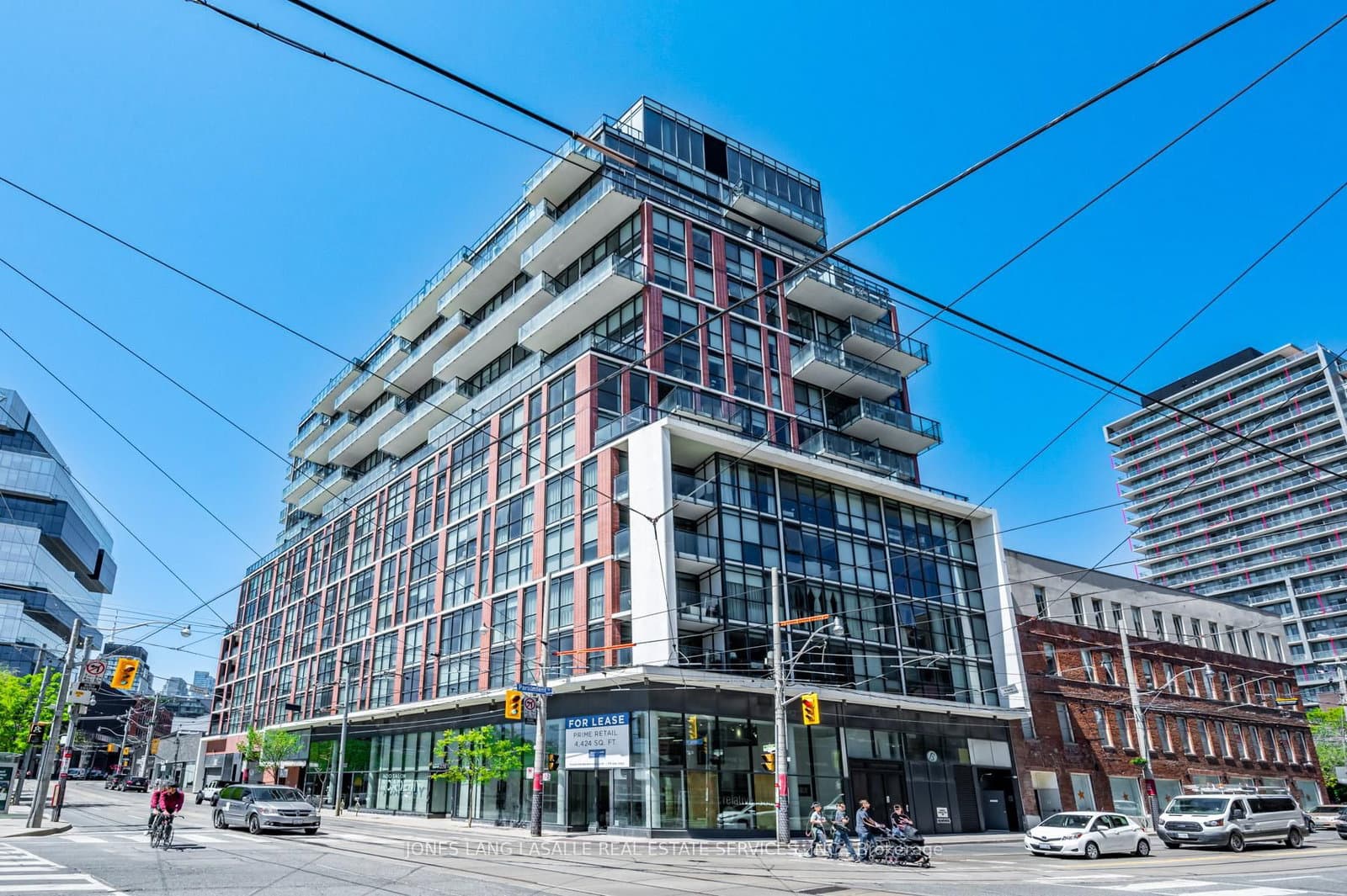 322 King Street E
