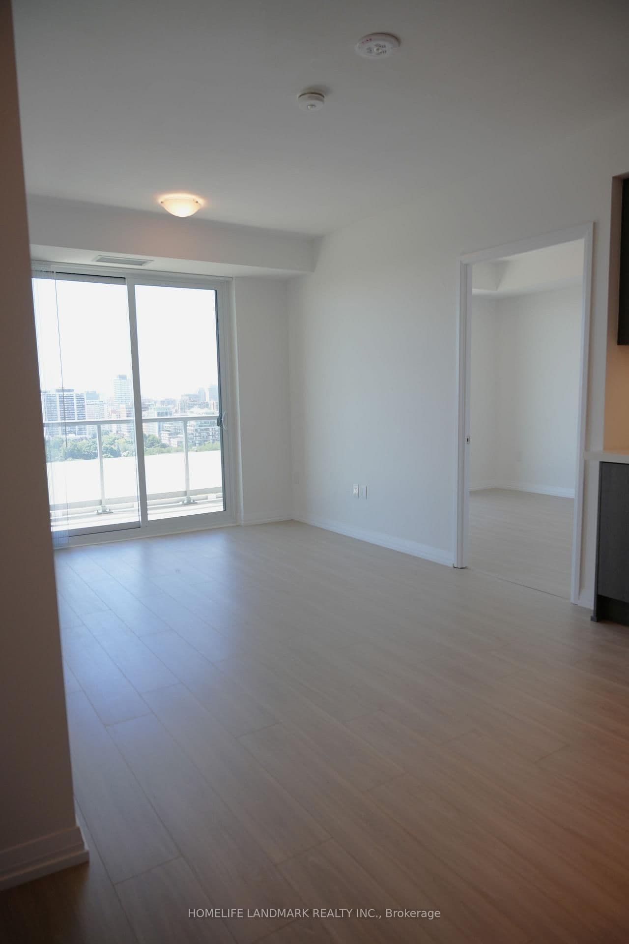 25 Holly Street, Unit 1908
