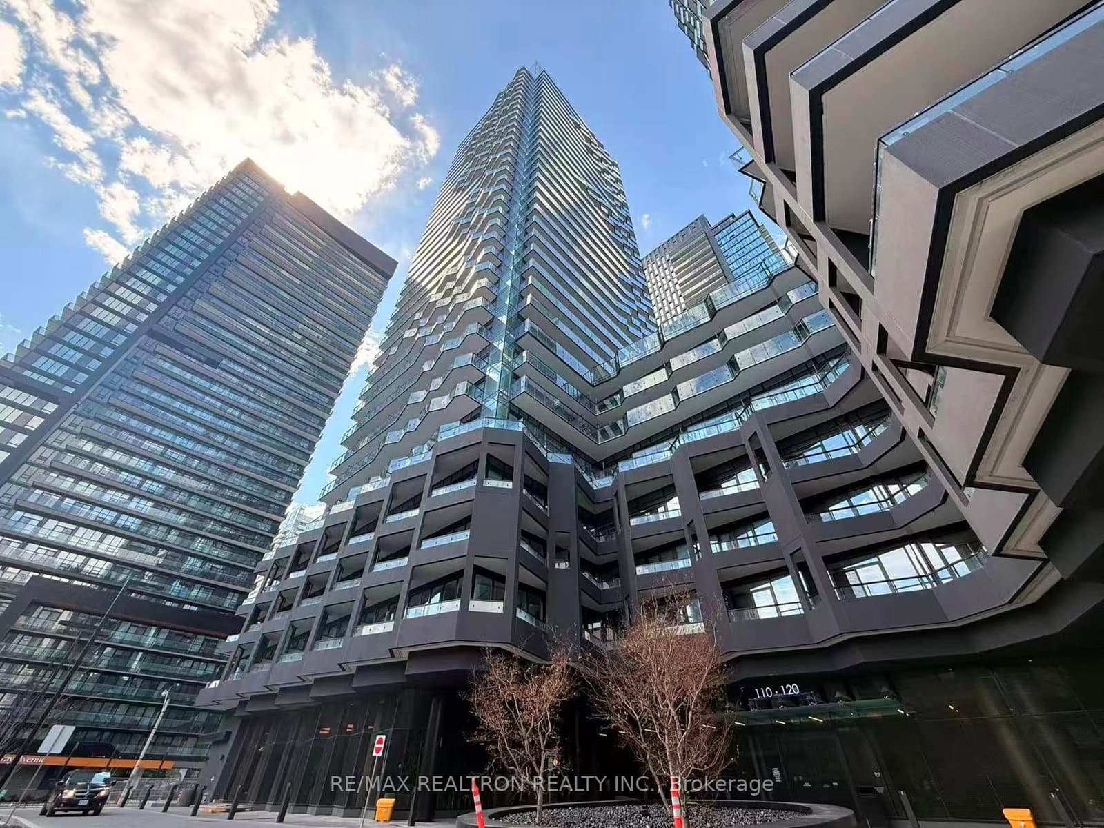110 Broadway Avenue, Unit 711