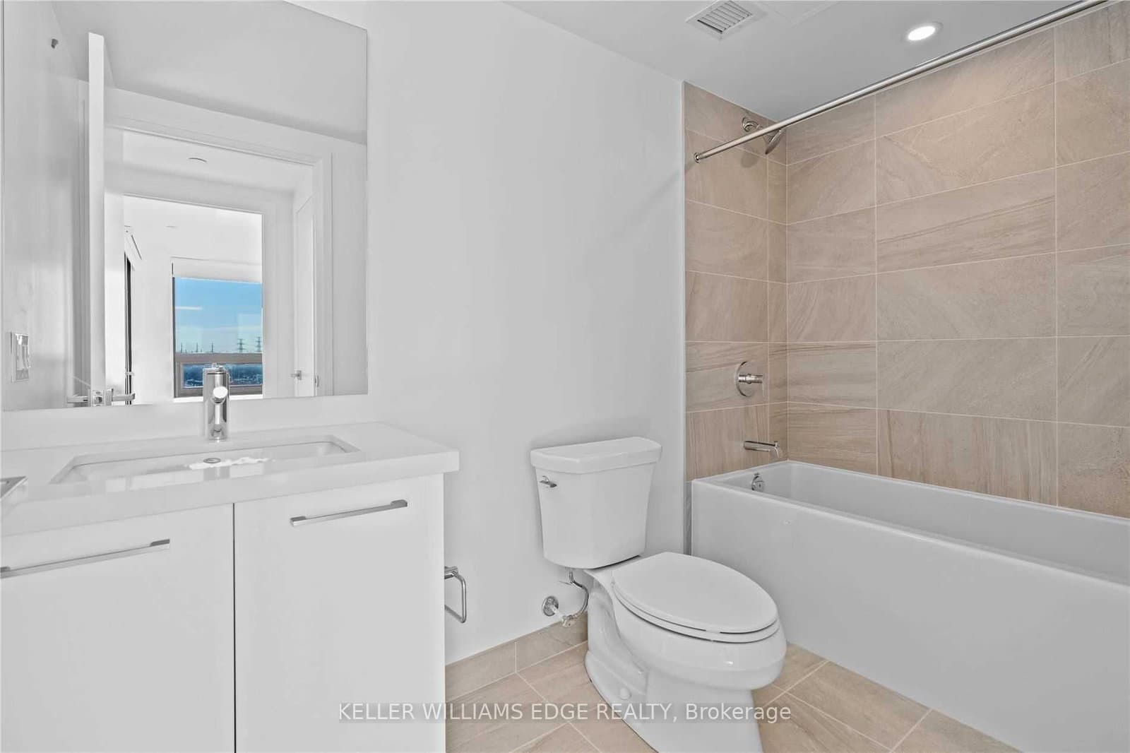 33 Frederick Todd Way, Unit 507 thumbnail 13