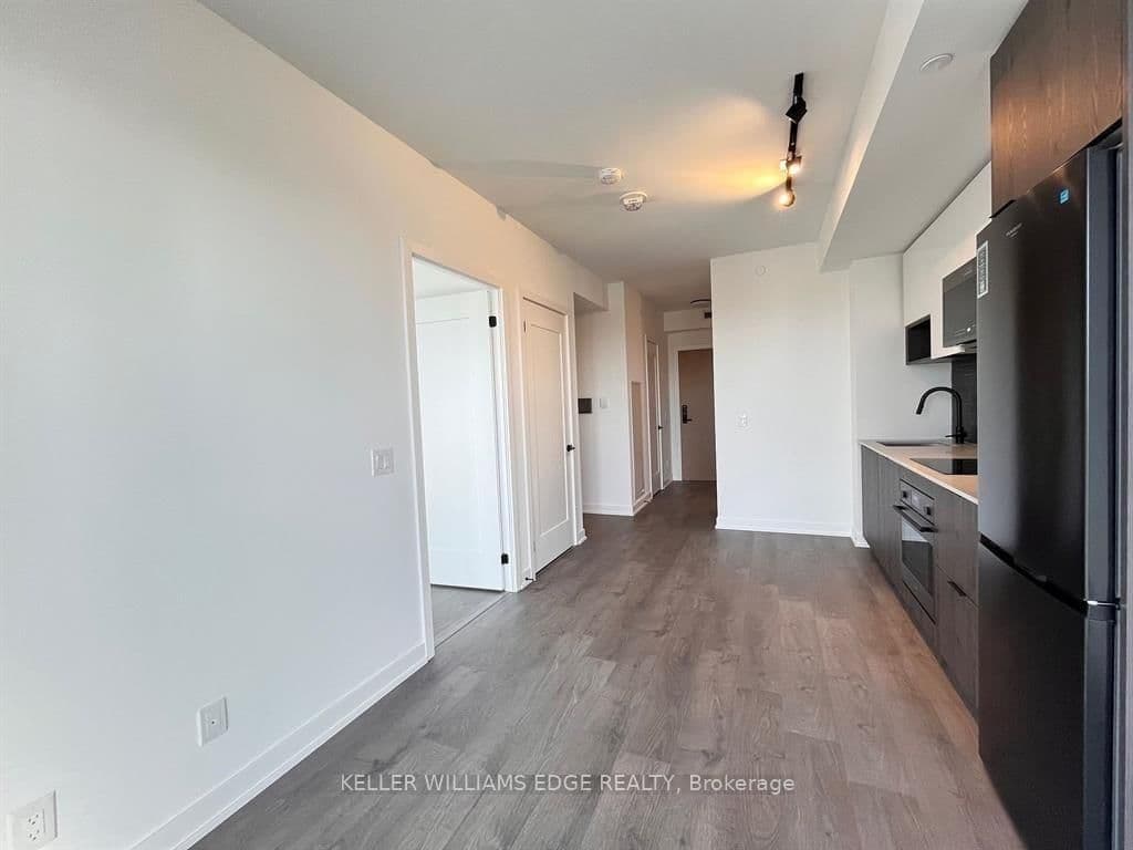 5 Defries Street, Unit 3010 thumbnail 3