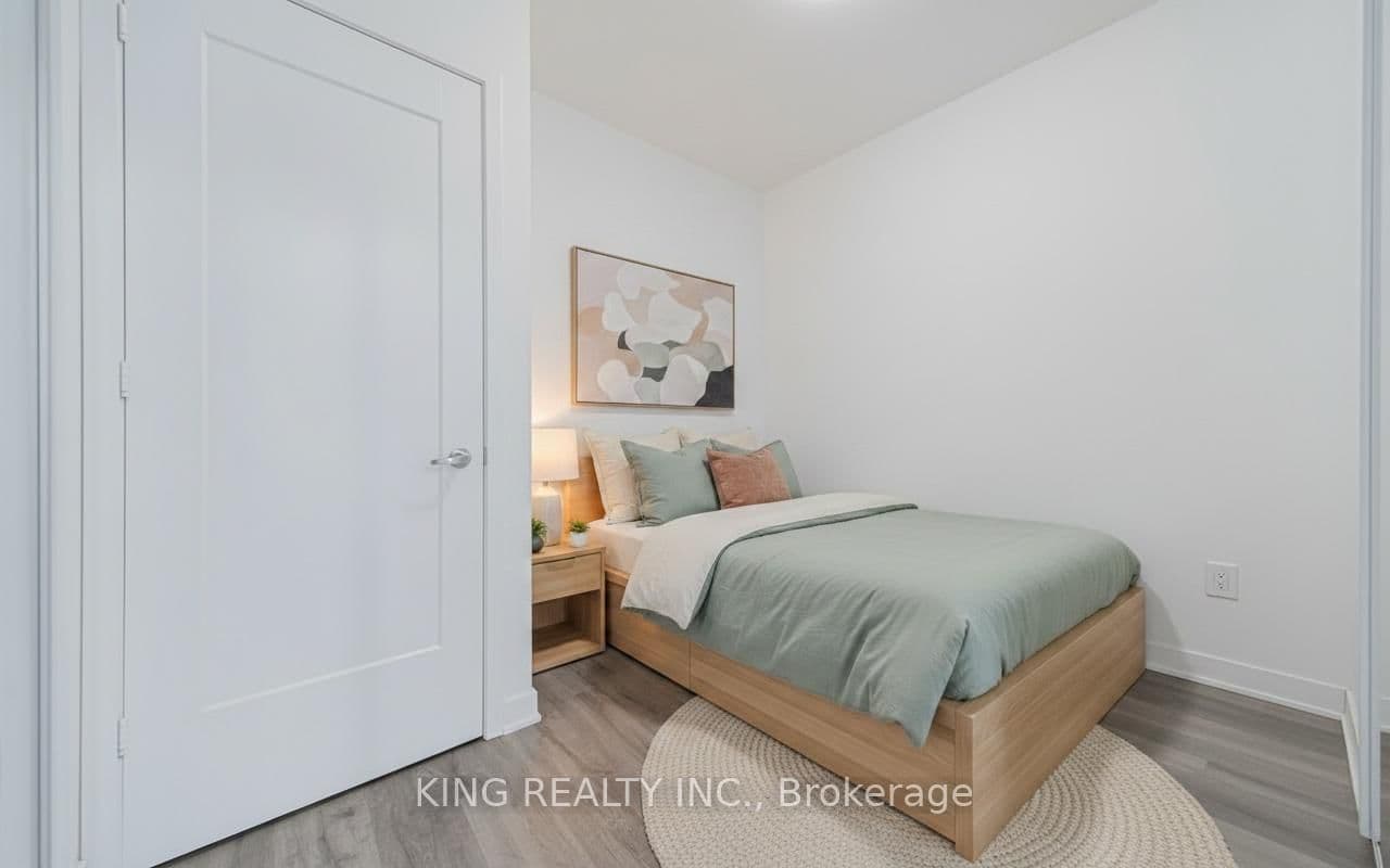 121 Lower Sherbourne Street S, Unit 233 thumbnail 20