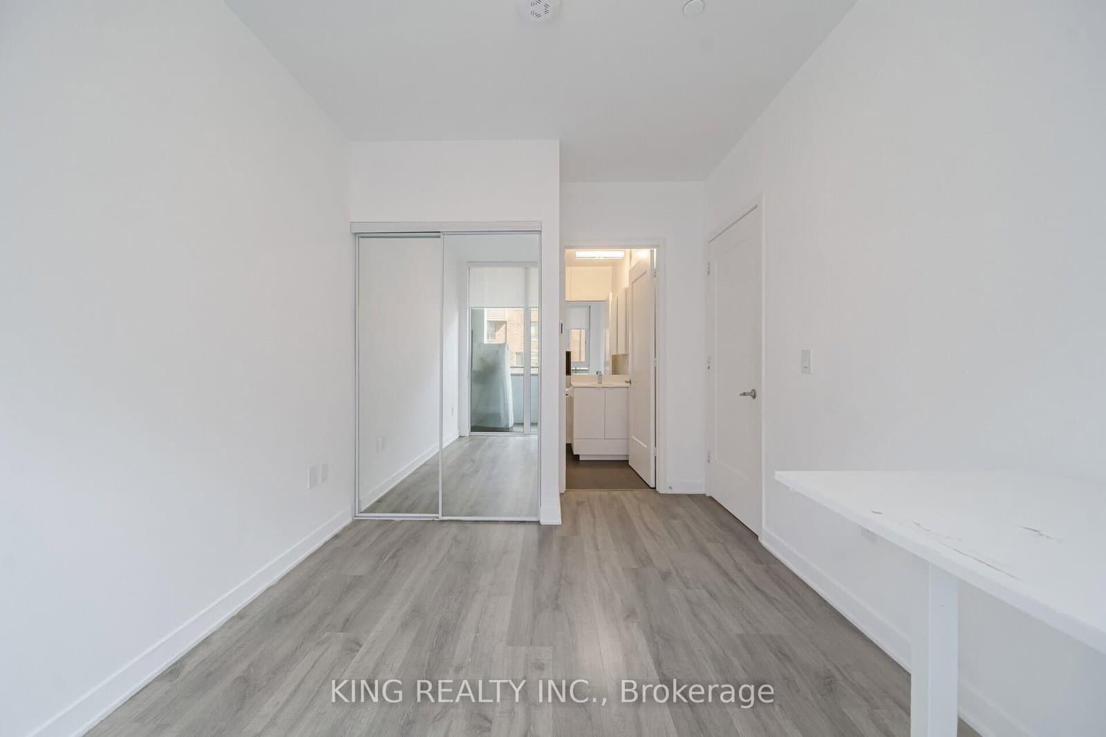 121 Lower Sherbourne Street S, Unit 233 thumbnail 24