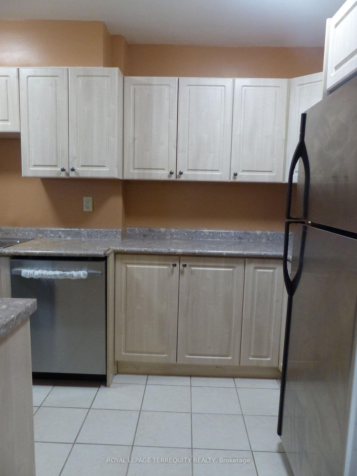 177 Linus Road, Unit 906 thumbnail 5