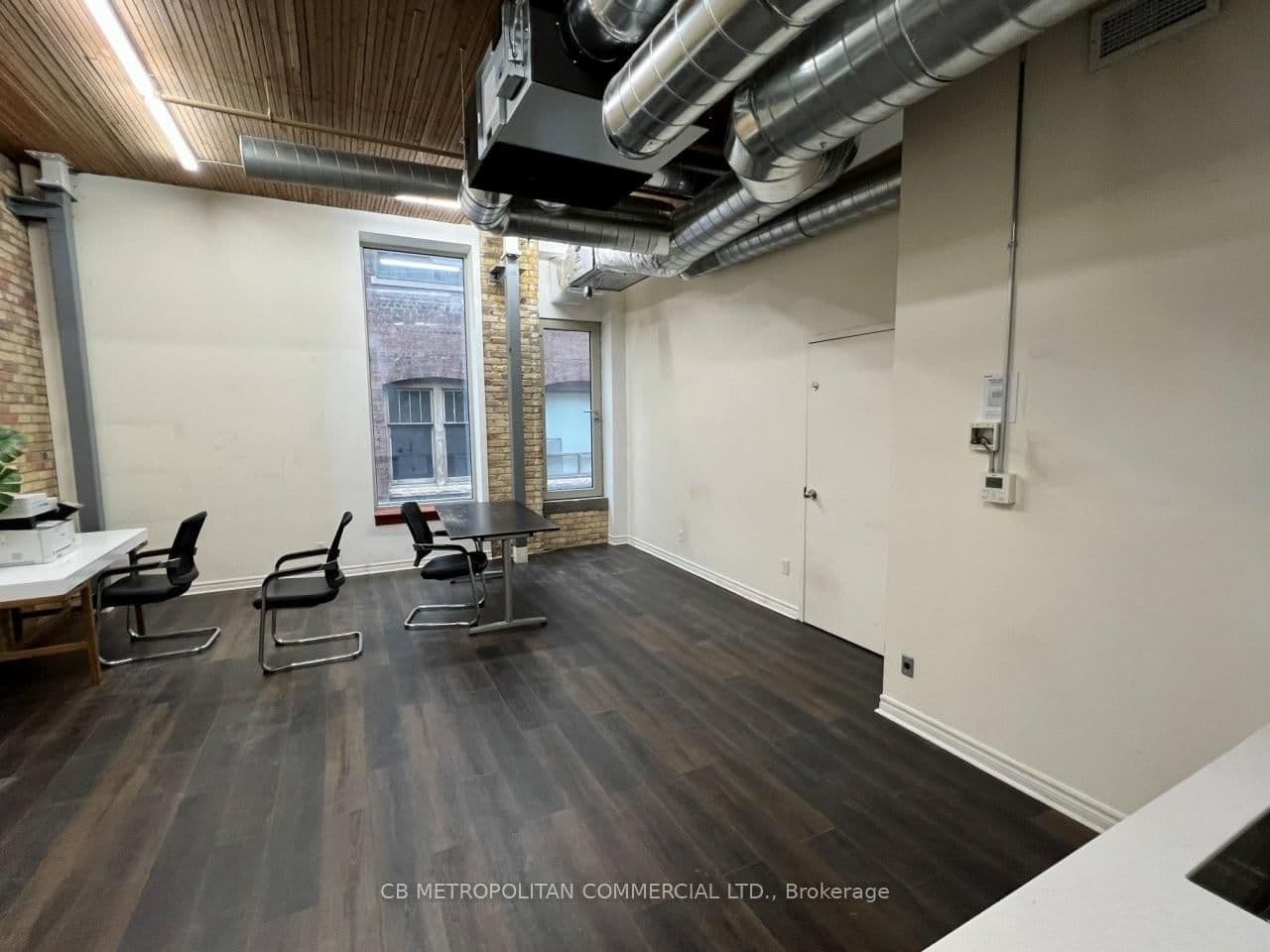 76 Richmond Street E, Unit 430 thumbnail 6