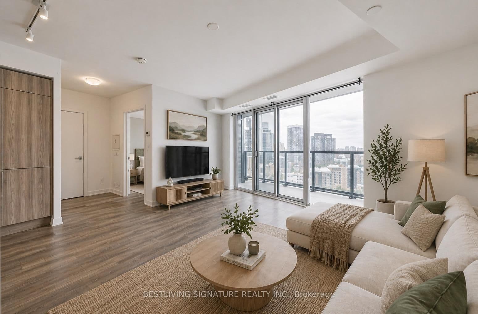 159 Wellesley Street E, Unit 3201 thumbnail 4