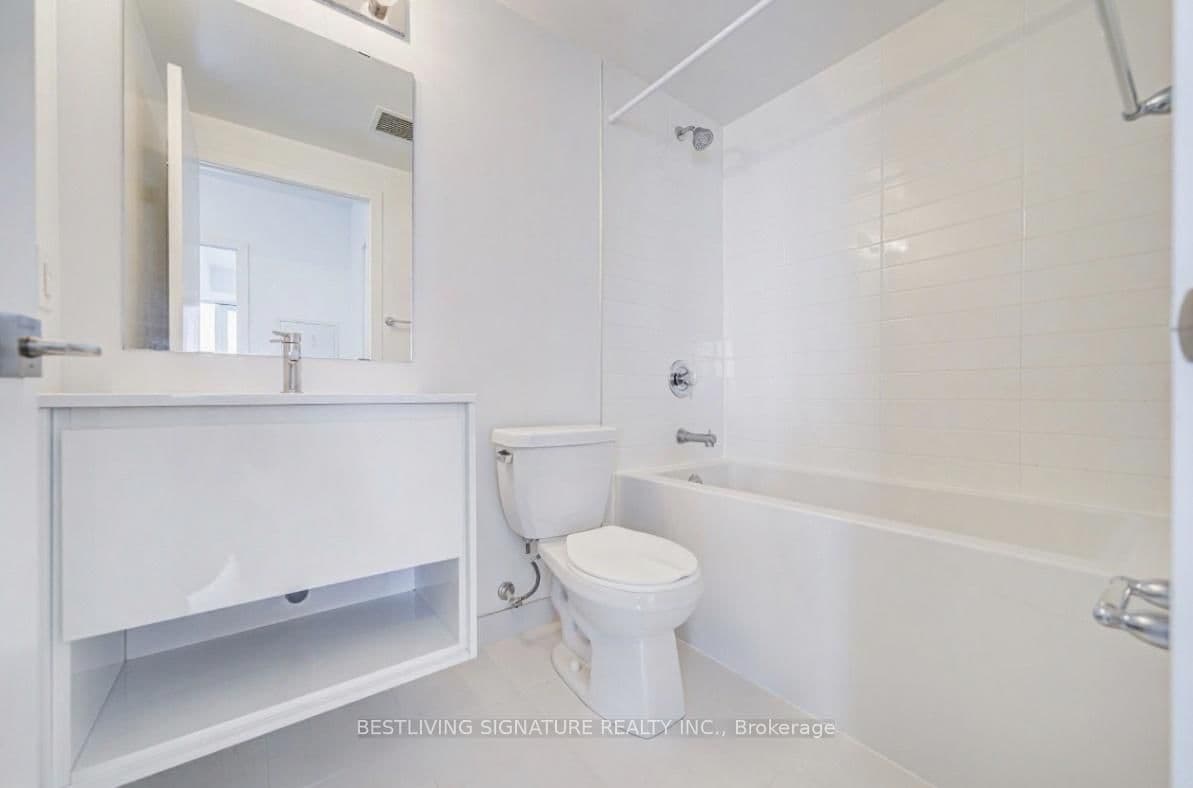159 Wellesley Street E, Unit 3201 thumbnail 8