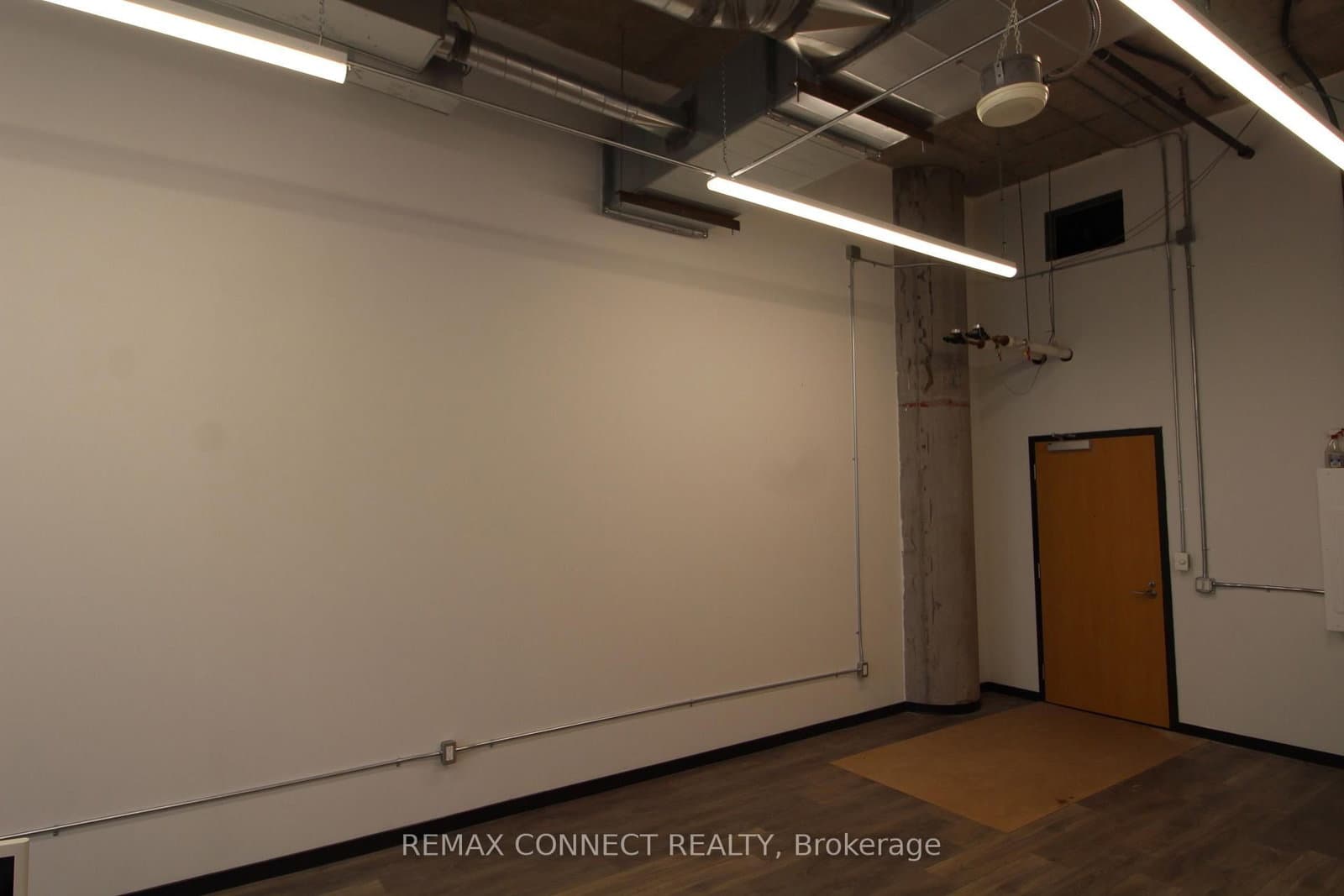 15 Wellesley Street W, Unit # 324 thumbnail 6