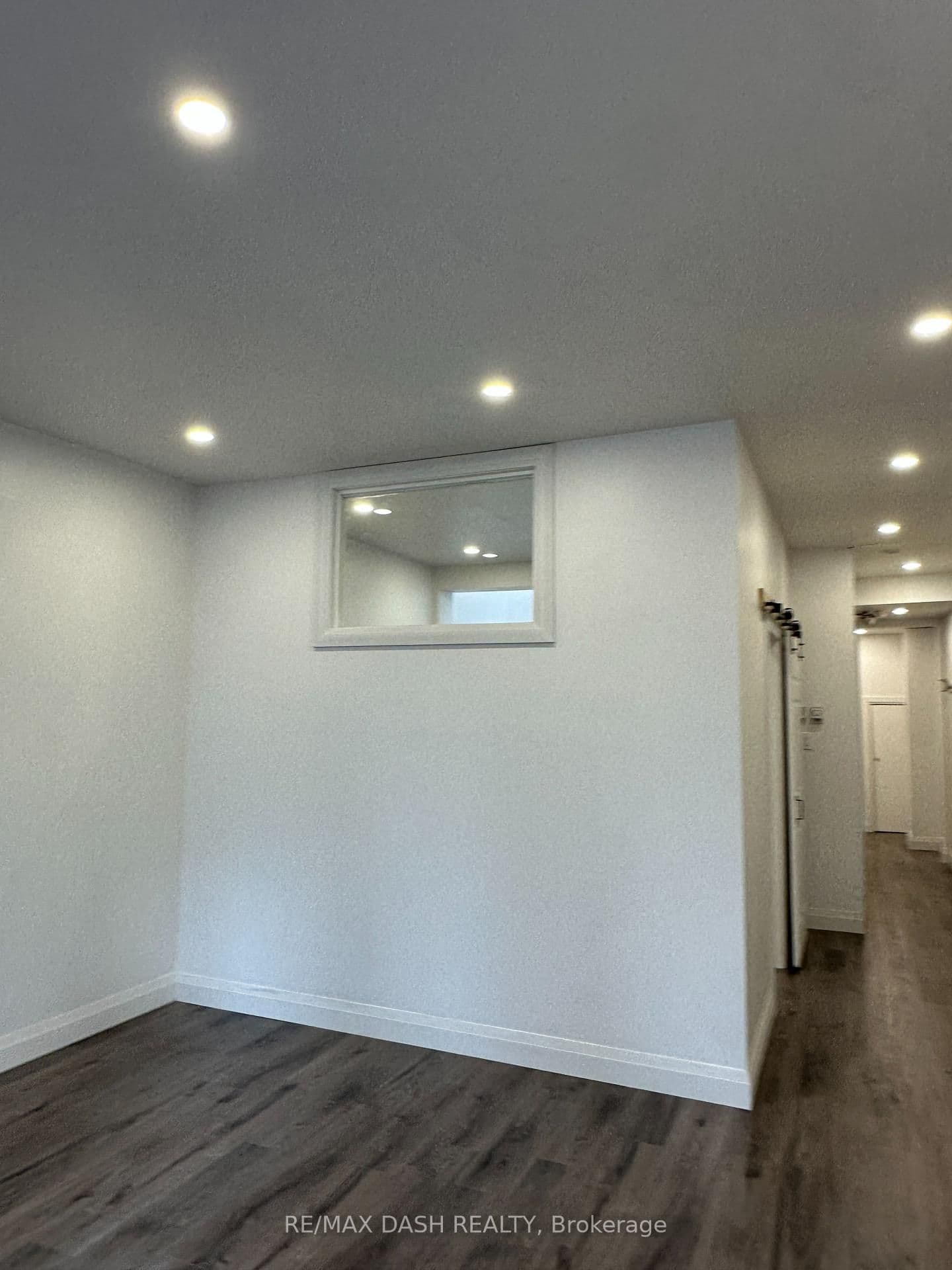 565 Yonge Street, Unit 4FL thumbnail 20