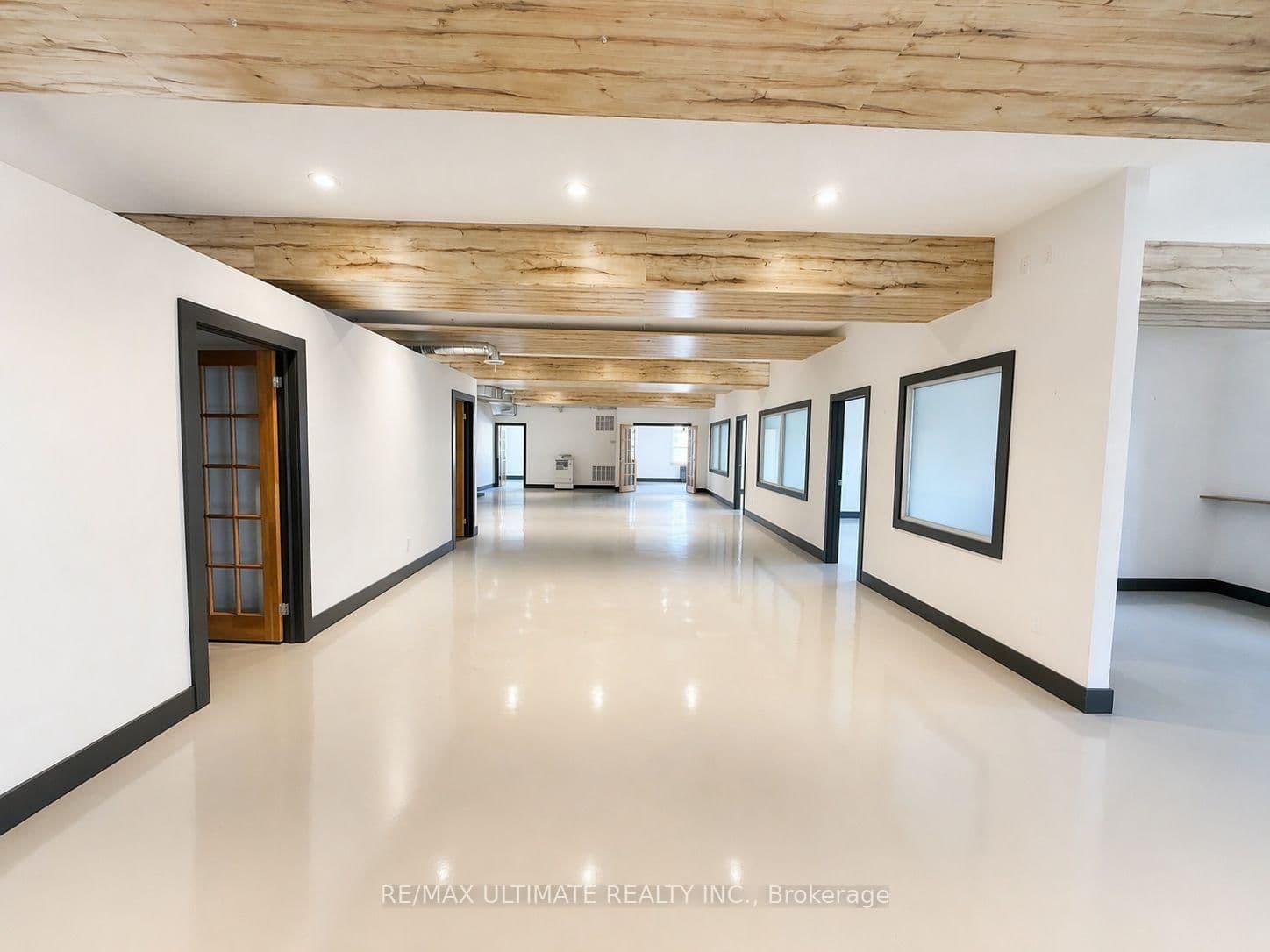 1195 Bloor Street W, Unit 2nd floor thumbnail 4