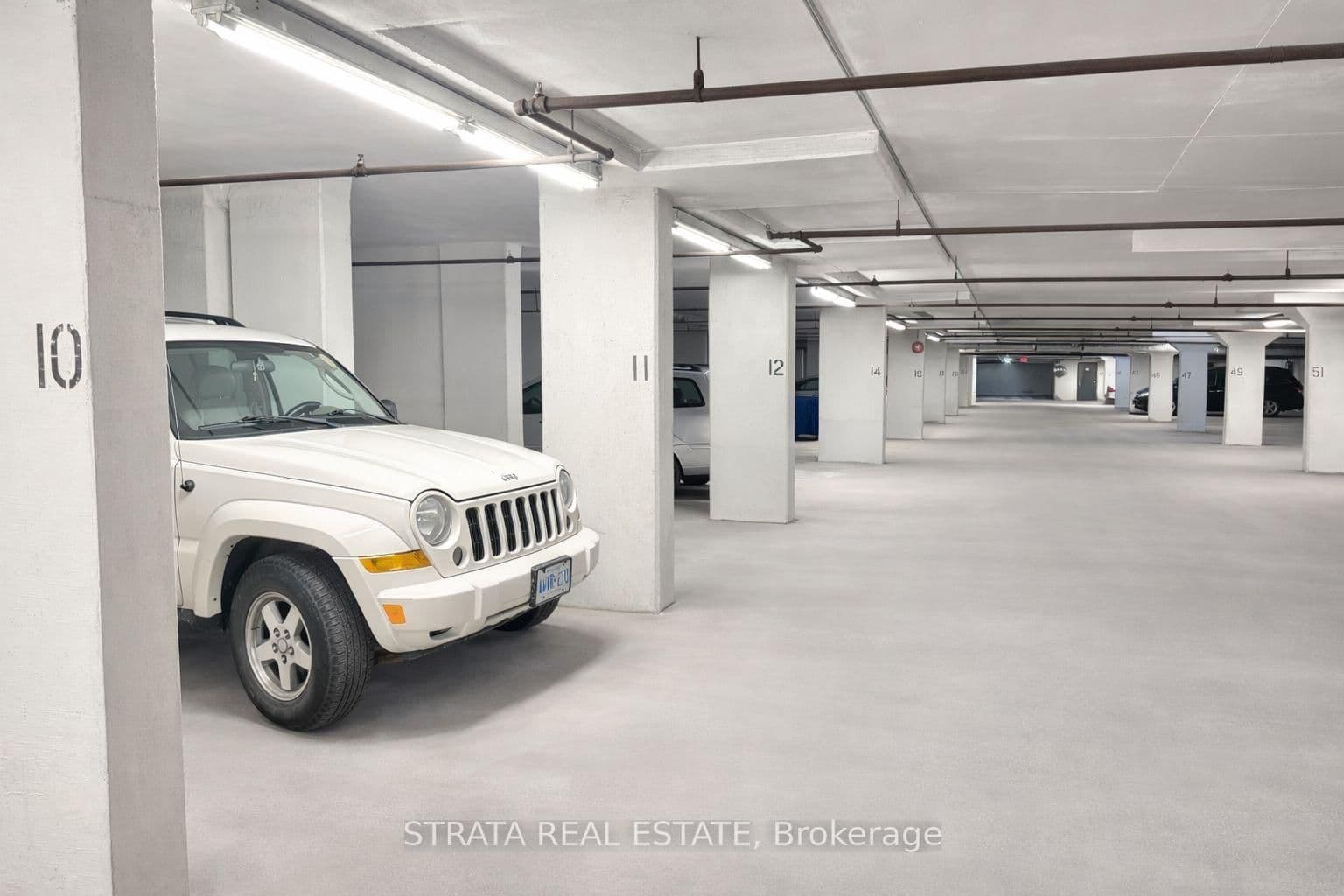 3555 Bathurst Street, Unit 203 thumbnail 25