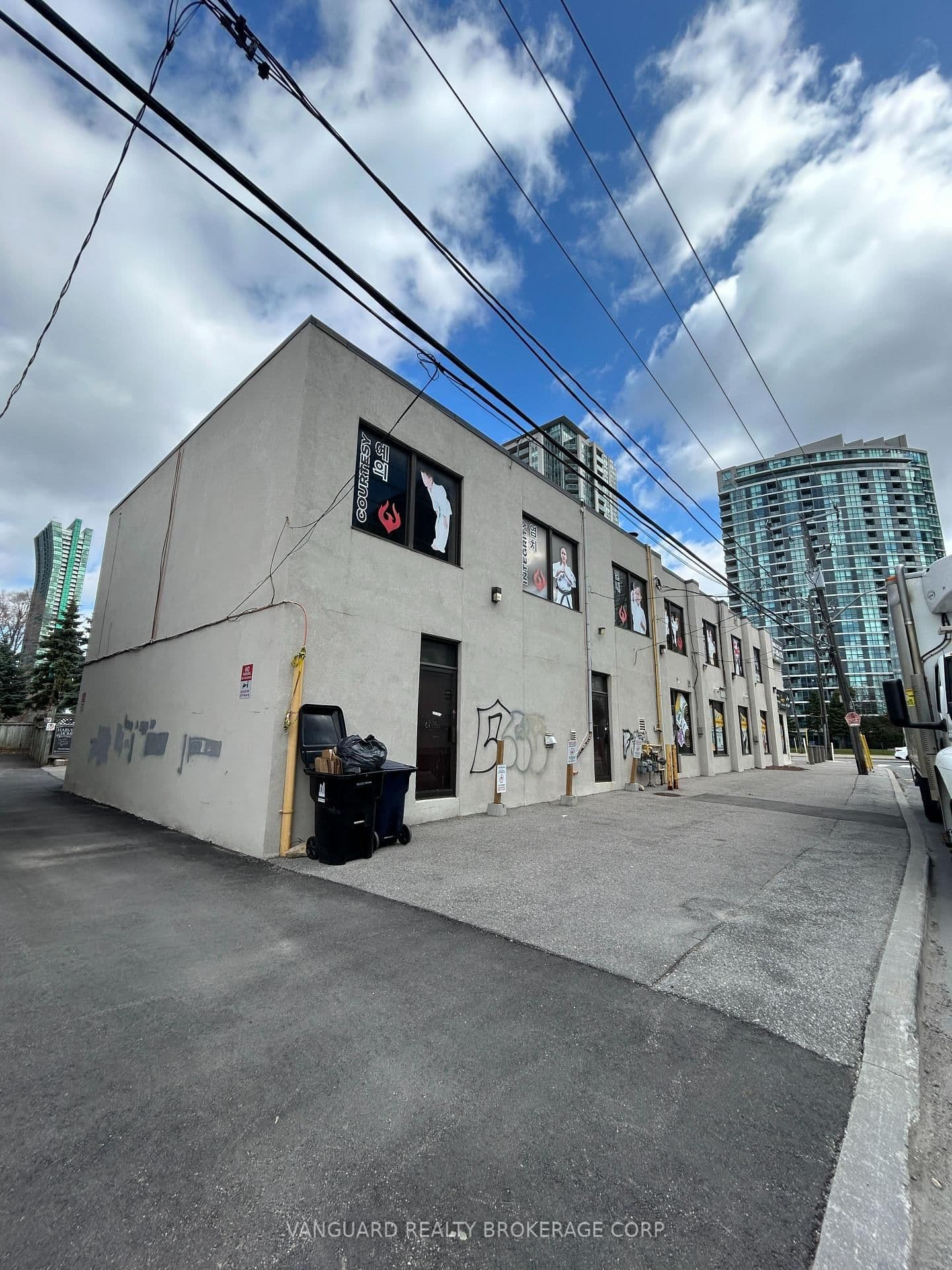 4578 Yonge Street, Unit Suite 100 thumbnail 2