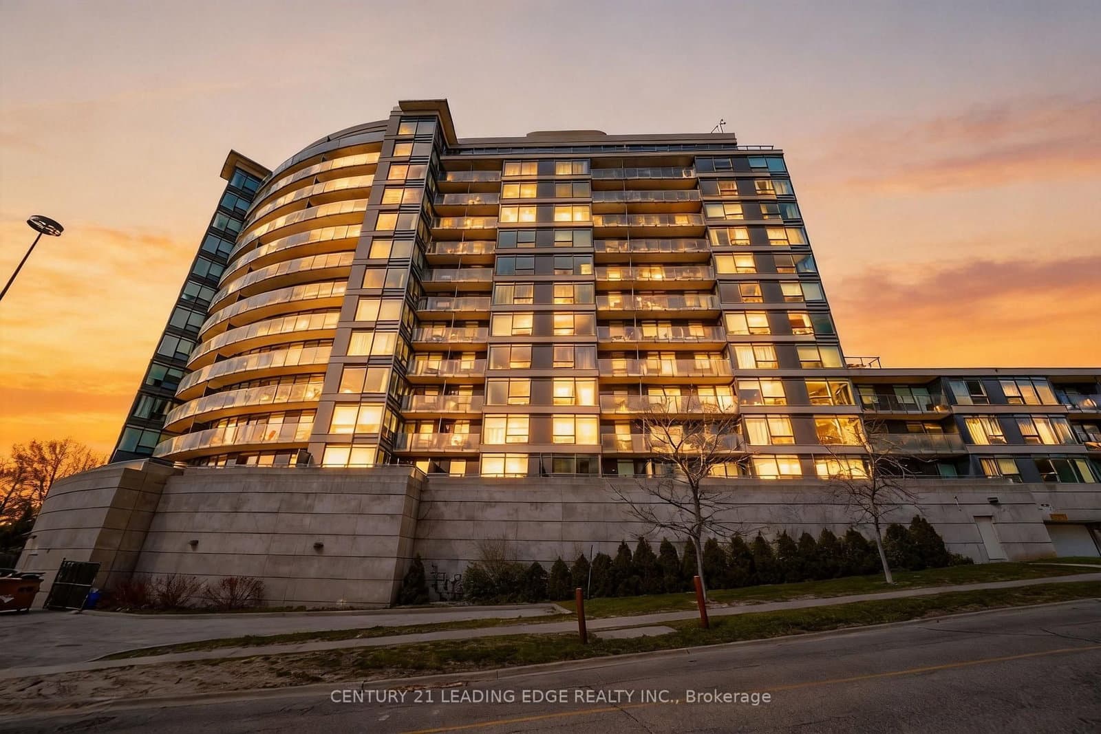 #413 - 18 Valley Woods Road