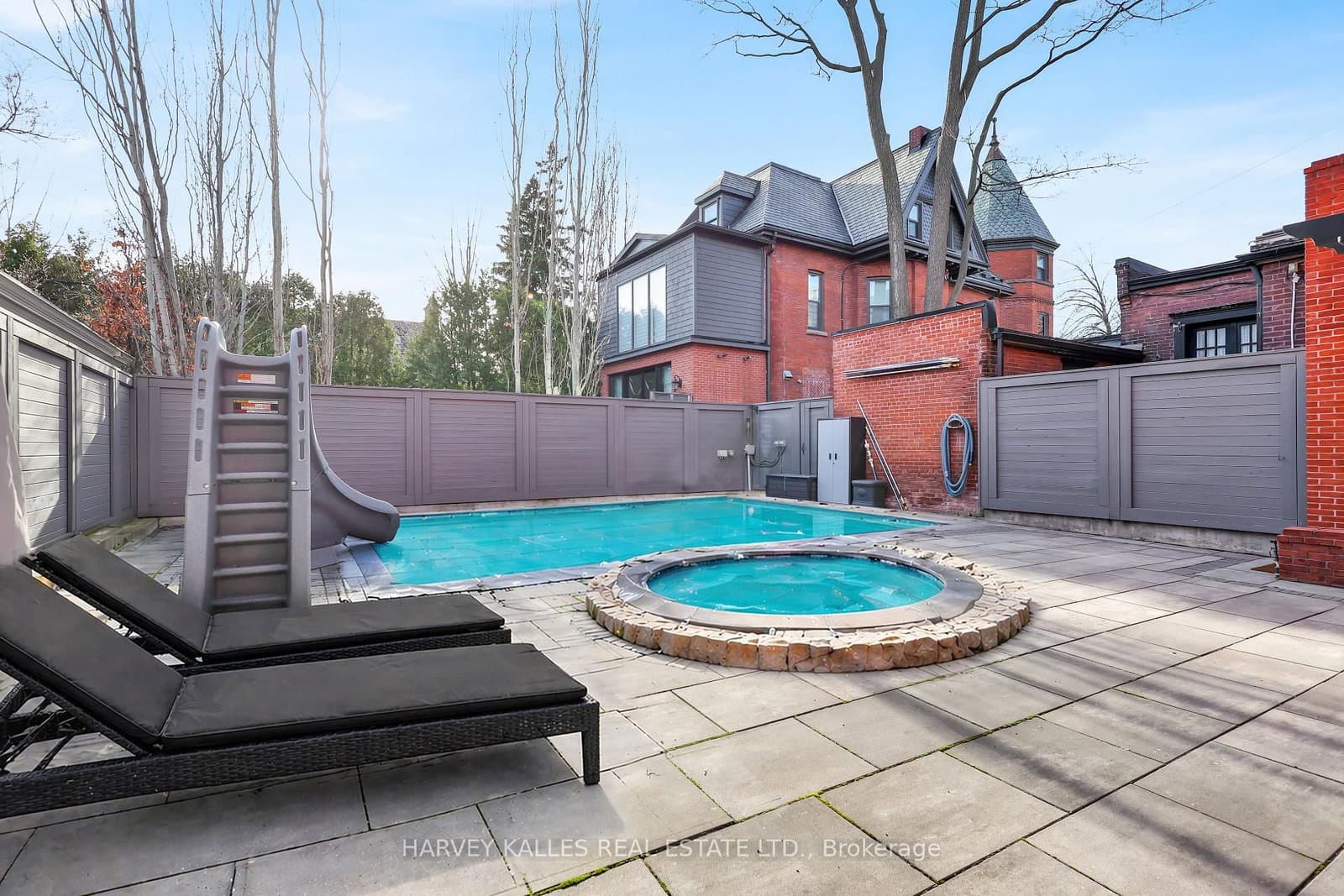 140 Bedford Road thumbnail 47