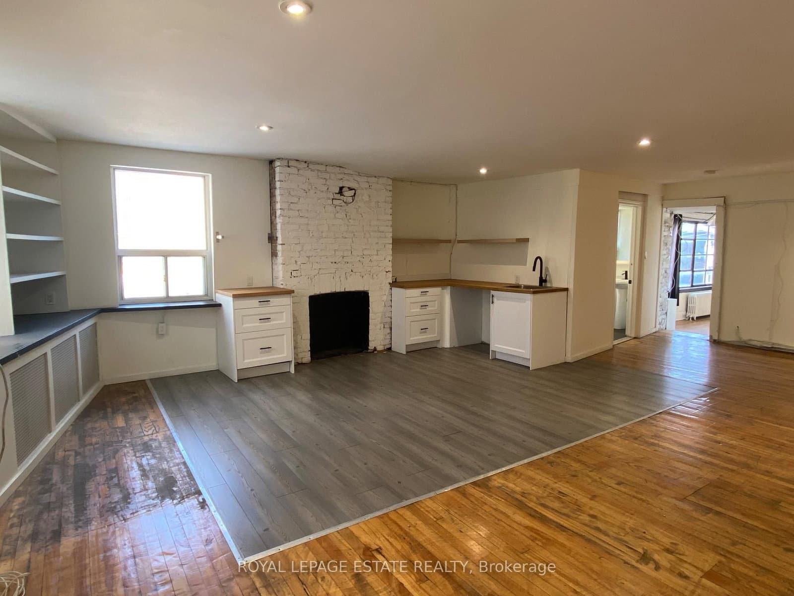 155 Richmond Street E - Image 1