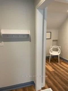 311 Sheppard Avenue E, Unit Upper thumbnail 3