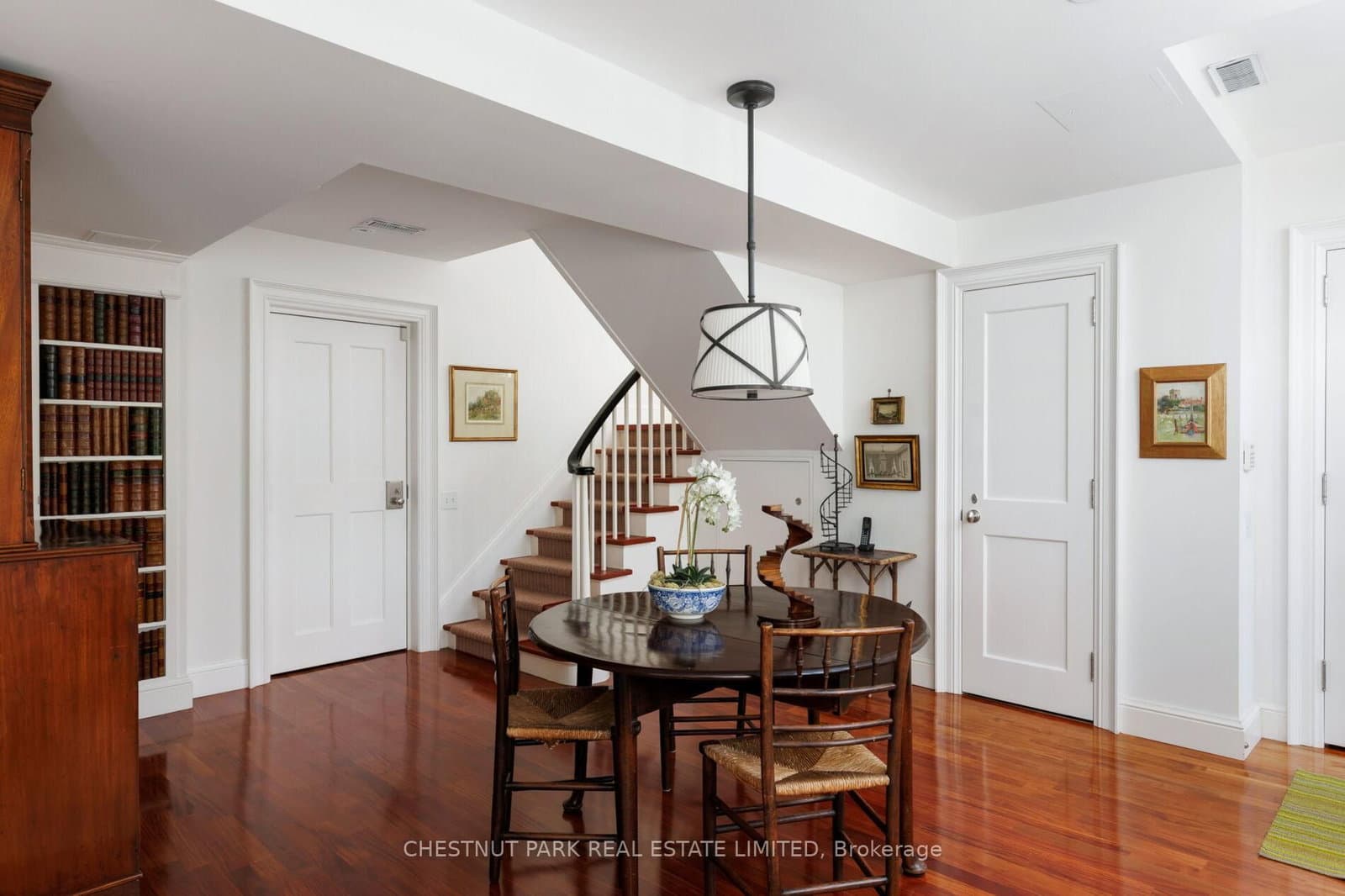 94 Crescent Road, Unit TH6 thumbnail 7