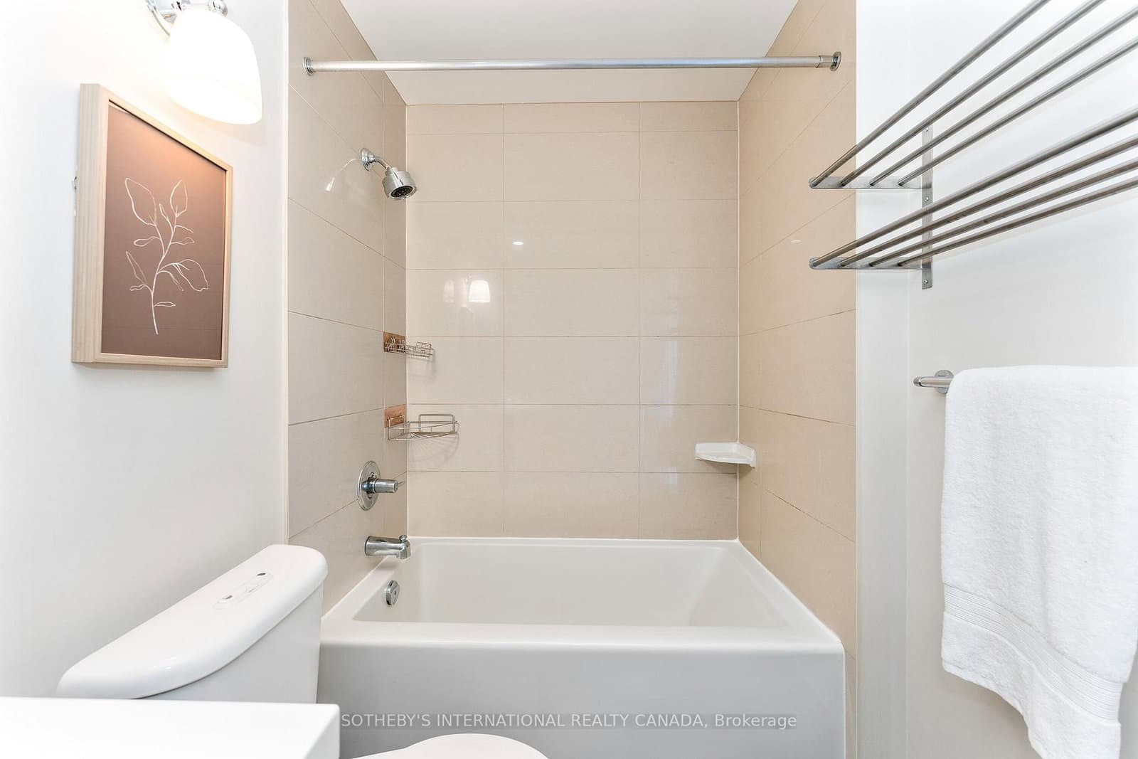 100 Harrison Garden Boulevard, Unit 824 thumbnail 16