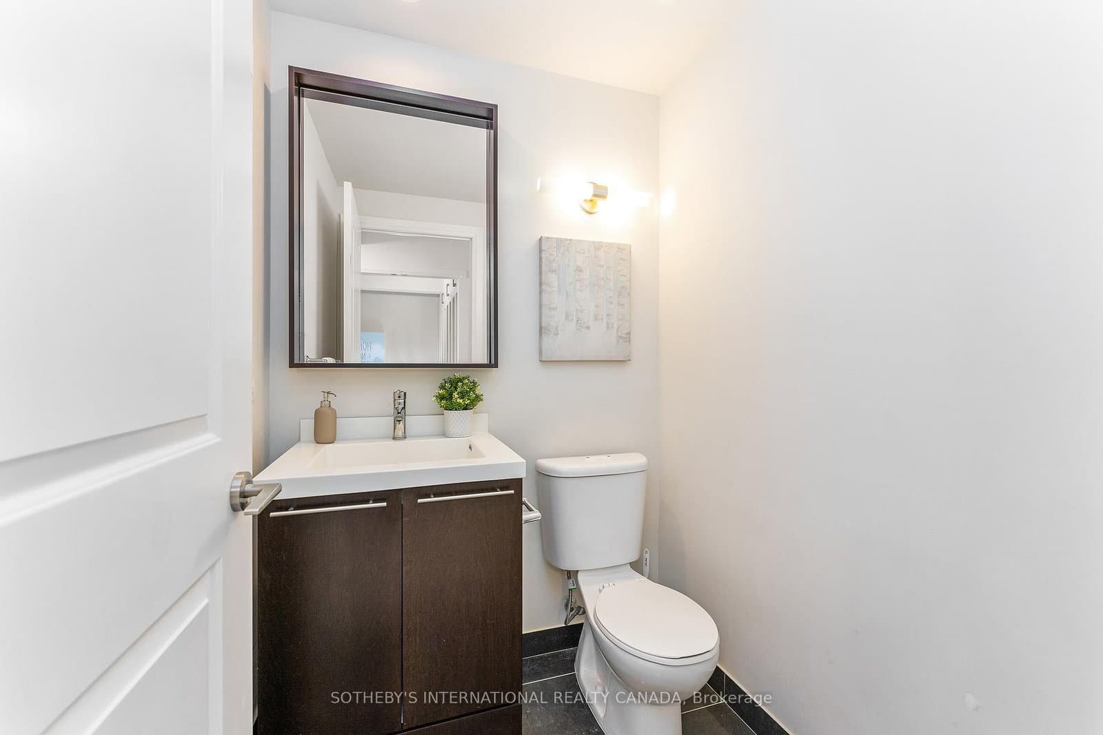 100 Harrison Garden Boulevard, Unit 824 thumbnail 18