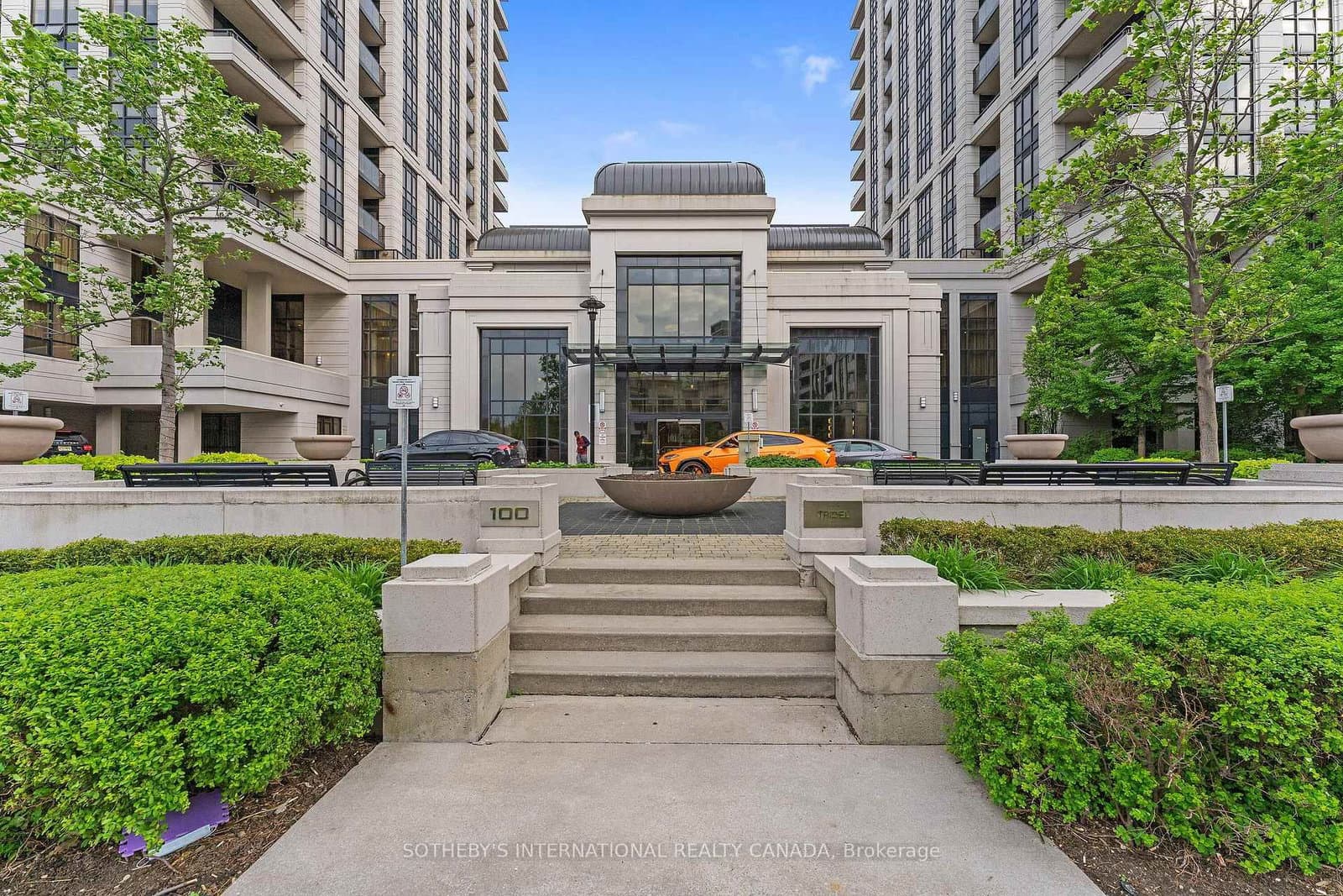 100 Harrison Garden Boulevard, Unit 824 thumbnail 2