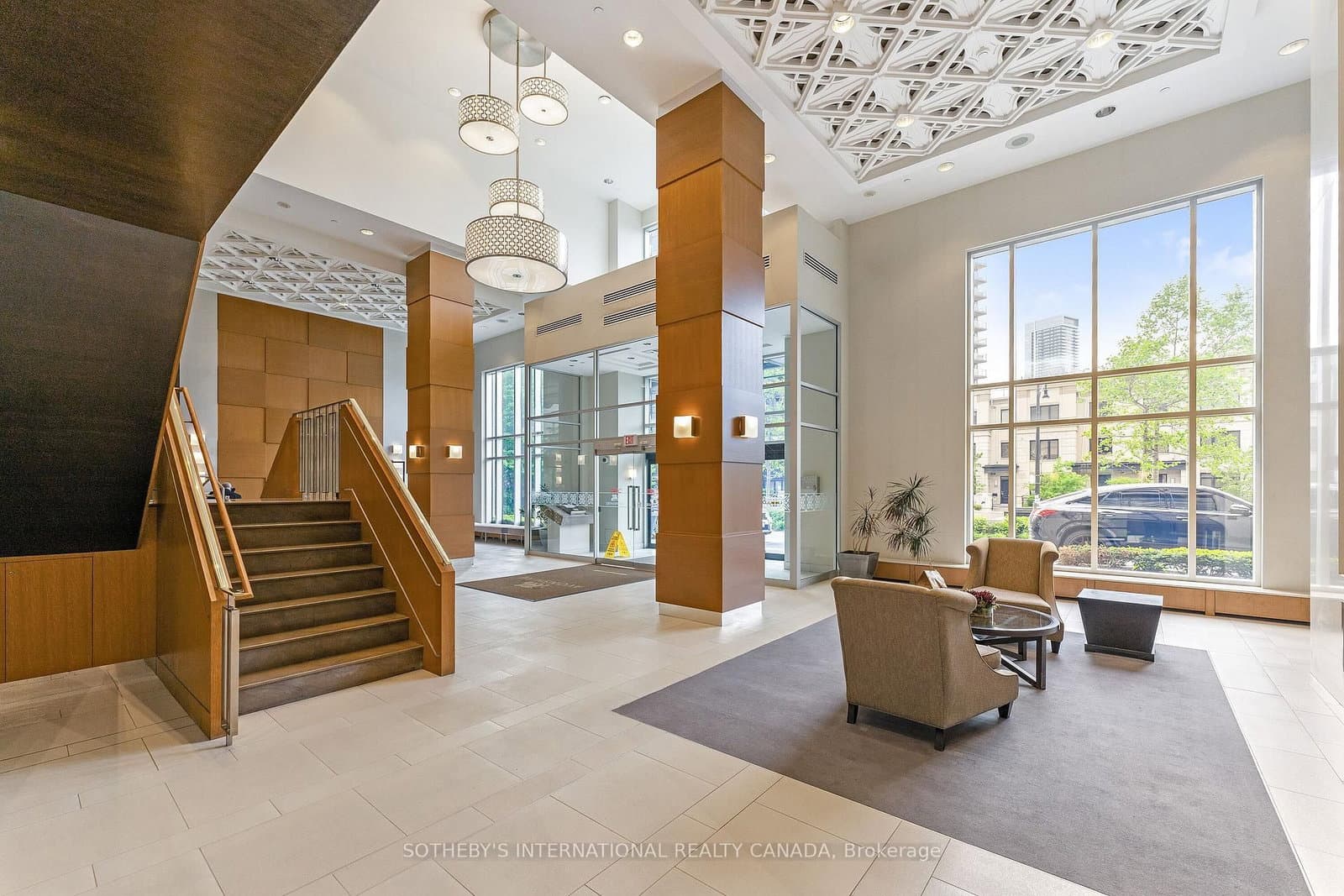 100 Harrison Garden Boulevard, Unit 824 thumbnail 3