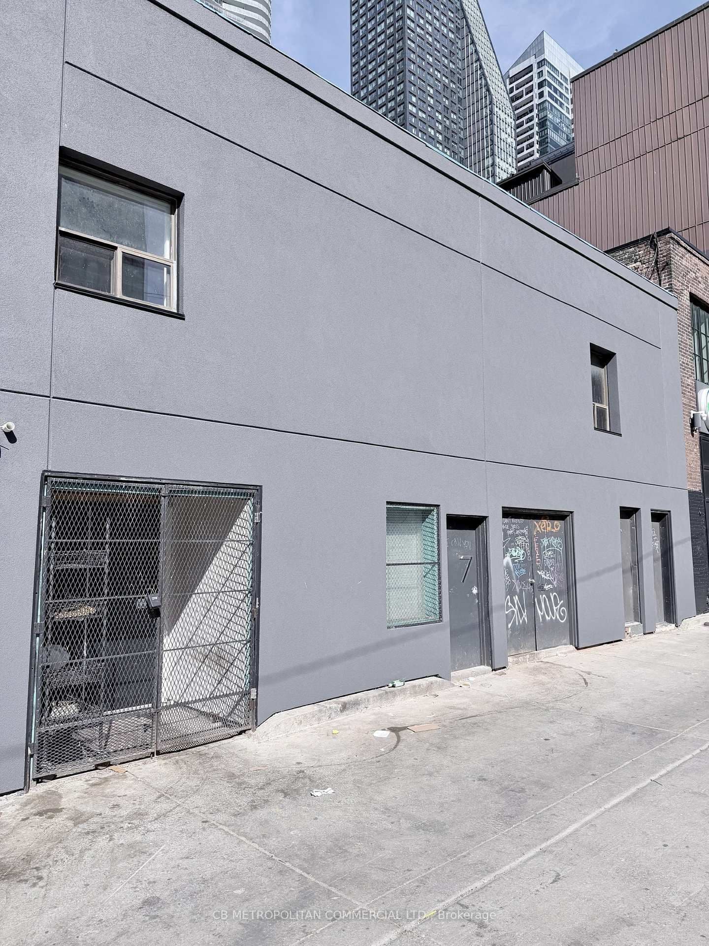 531-533 Yonge Street, Unit 7-Rear thumbnail 2