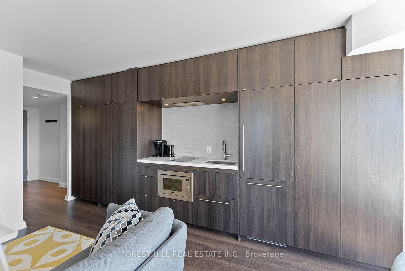 155 Yorkville Avenue, Unit 2917 thumbnail 12
