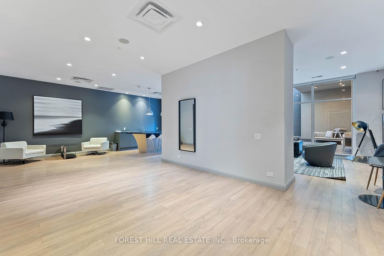 155 Yorkville Avenue, Unit 2917 thumbnail 33