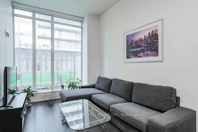 121 McMahon Drive, Unit TH12 thumbnail 3
