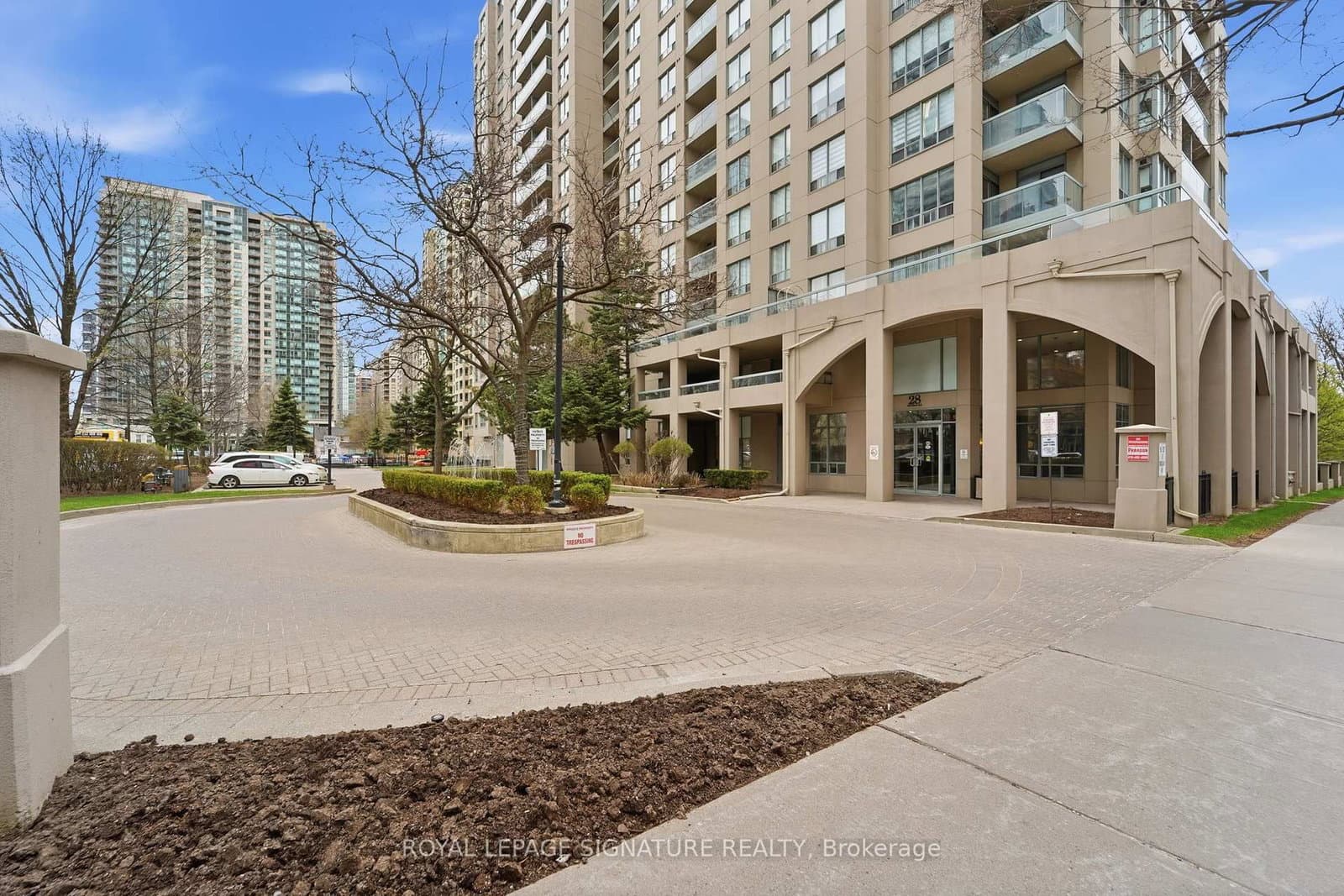 #2302 - 28 Empress Avenue