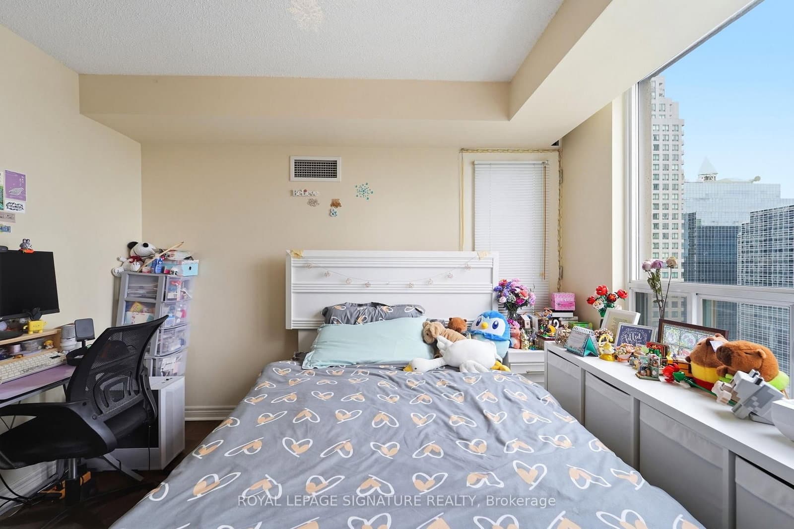 28 Empress Avenue, Unit 2302 thumbnail 21