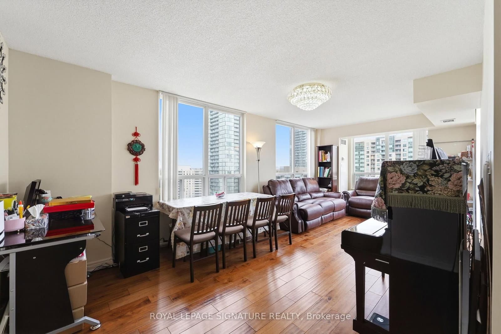 28 Empress Avenue, Unit 2302 thumbnail 3