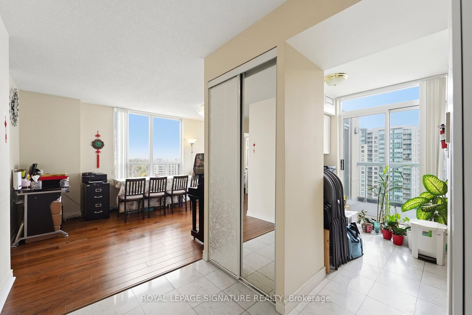 28 Empress Avenue, Unit 2302 thumbnail 7