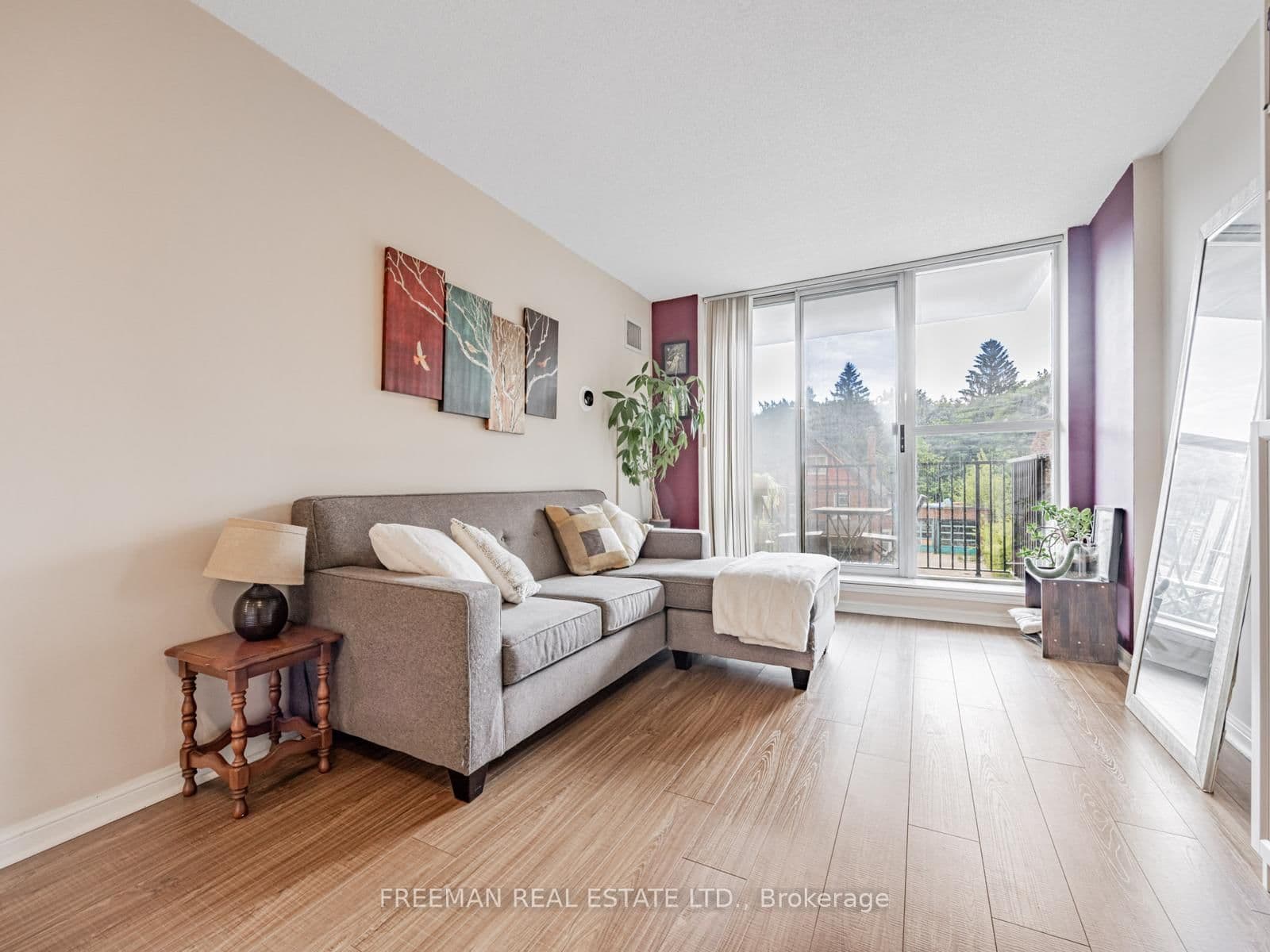 260 Merton Street, Unit 508 thumbnail 13