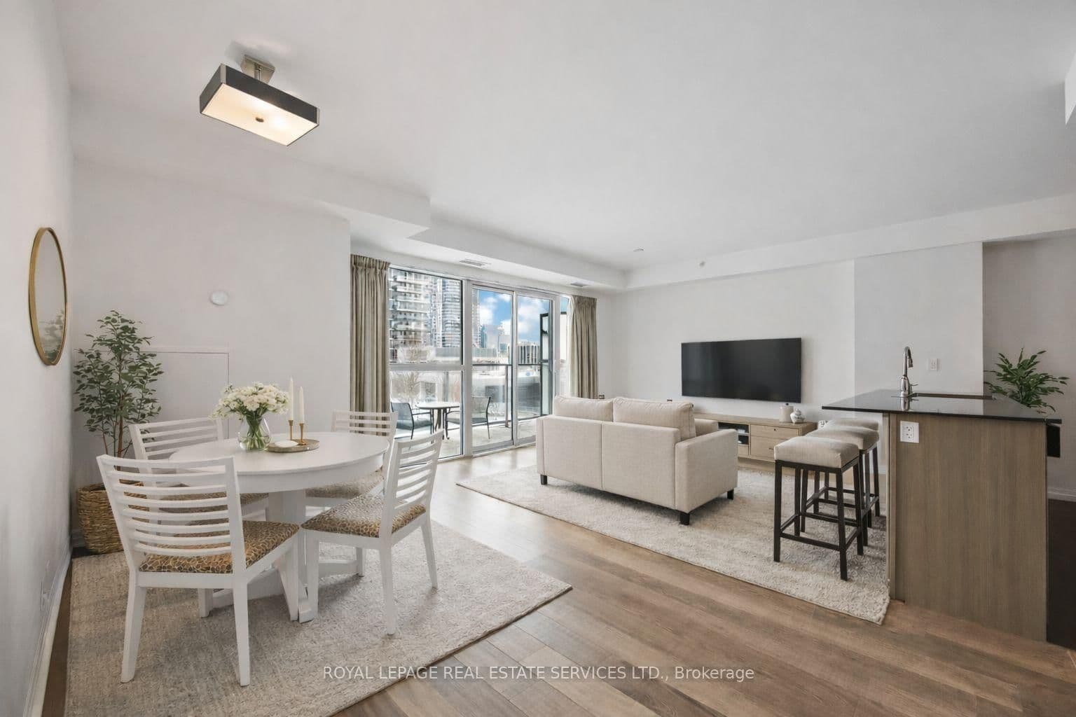 #306 - 275 Yorkland Road