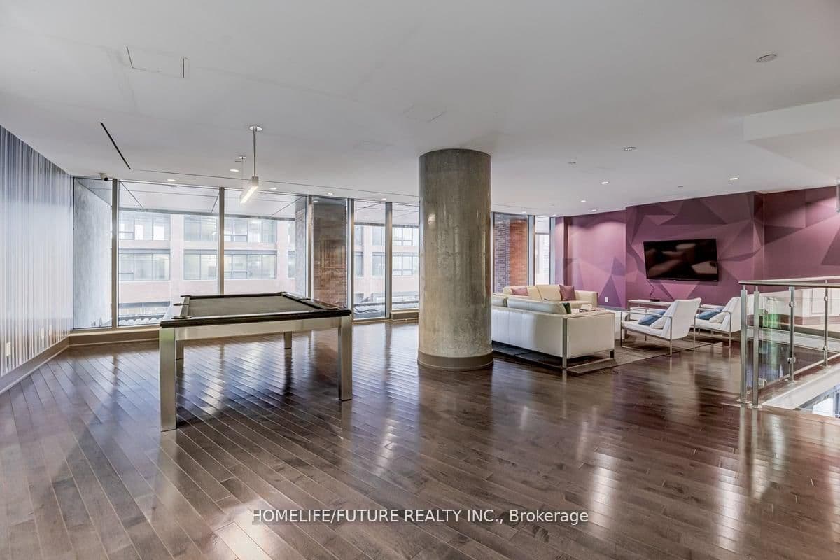 150 East Liberty Street, Unit 1605 thumbnail 28
