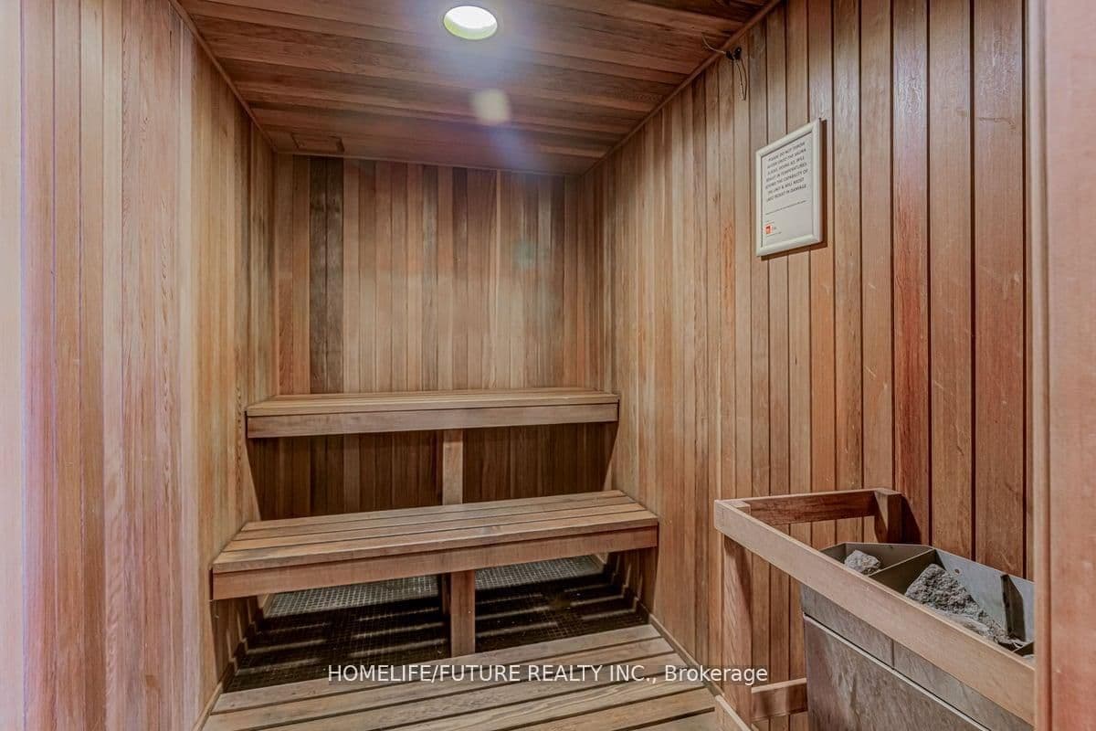 150 East Liberty Street, Unit 1605 thumbnail 29