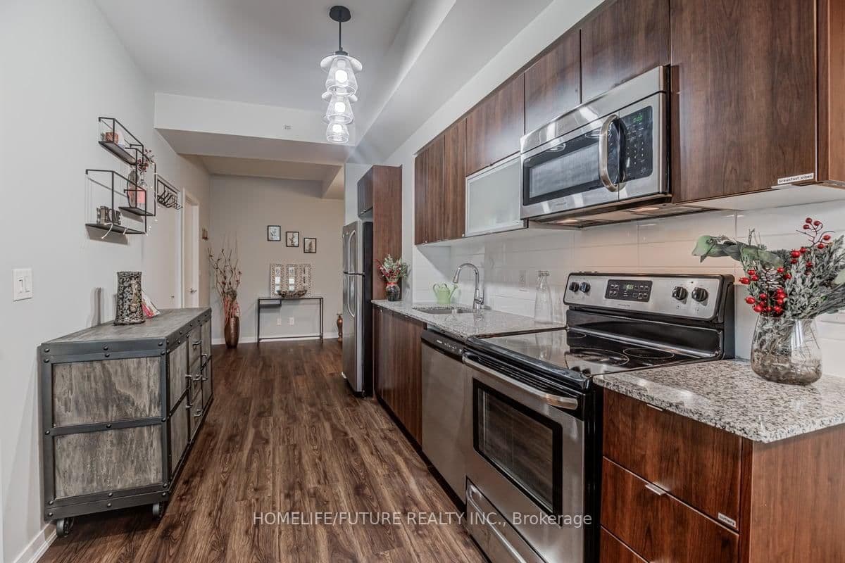 150 East Liberty Street, Unit 1605 thumbnail 8