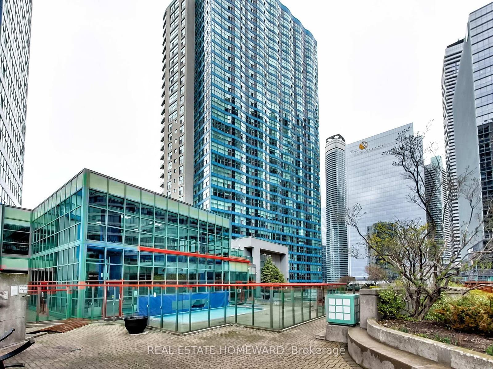 77 Harbour Square, Unit 1208 thumbnail 45