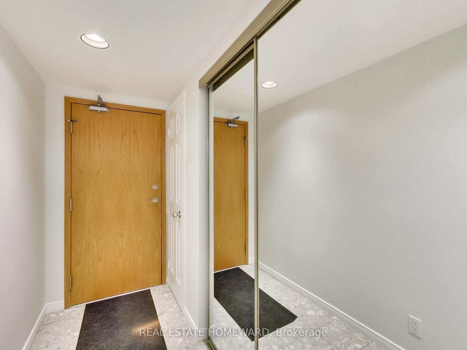77 Harbour Square, Unit 1208 thumbnail 6