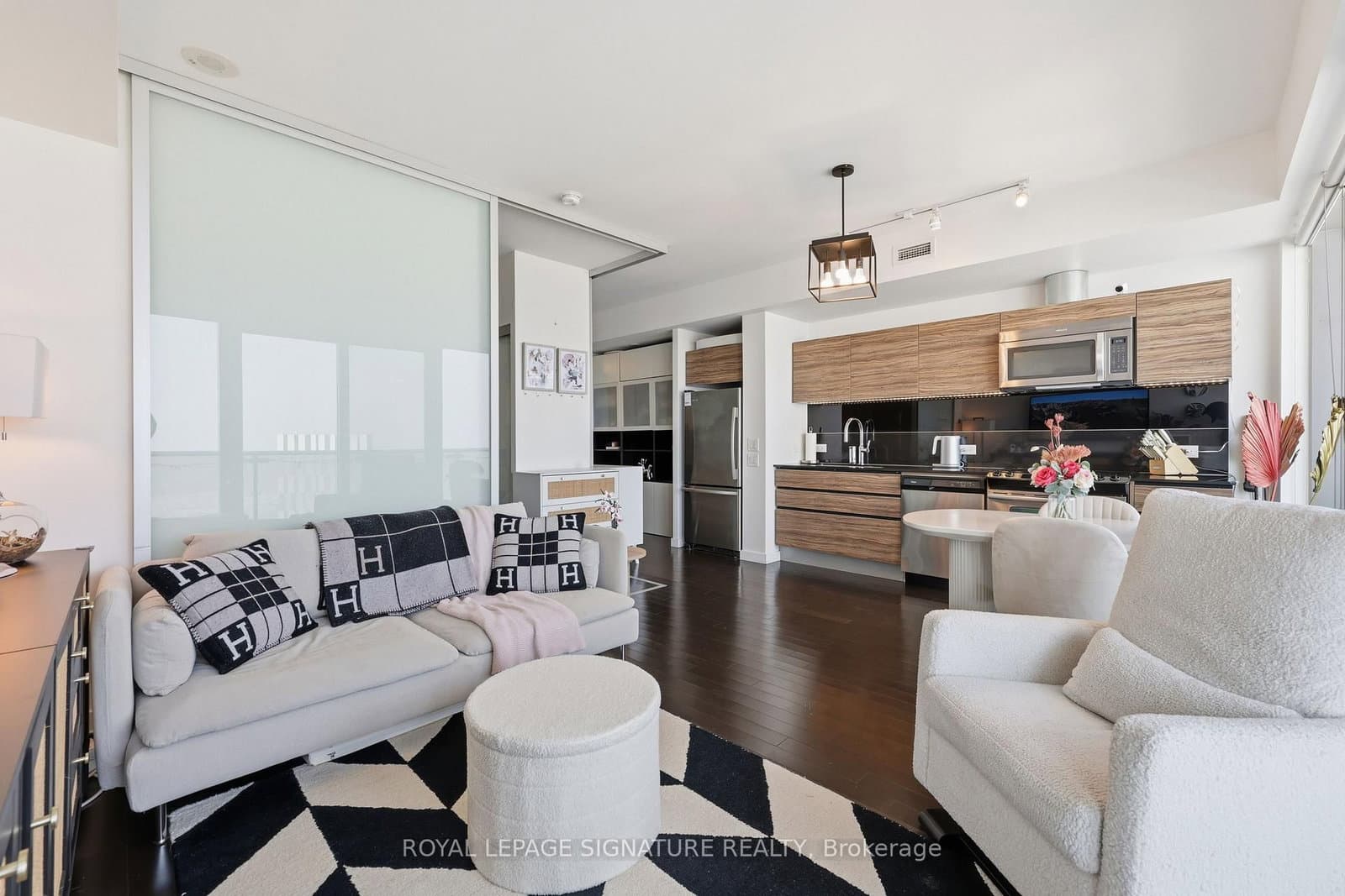390 Cherry Street, Unit 2805 thumbnail 14