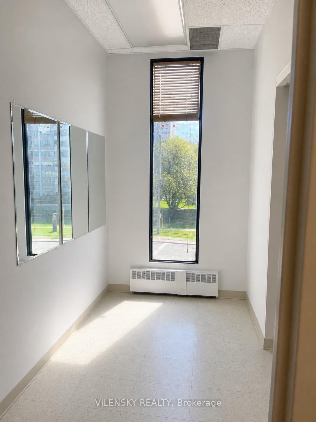 4430 Bathurst Street, Unit #312 thumbnail 6