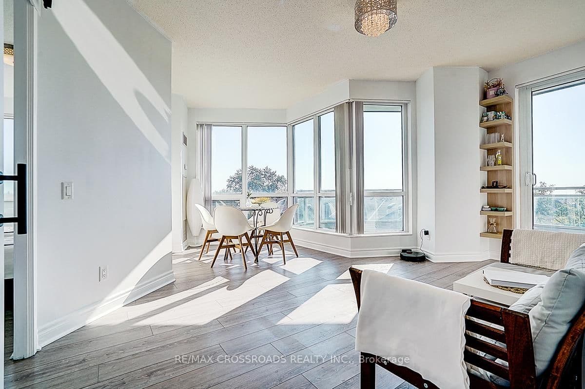 #510 - 60 Byng Avenue